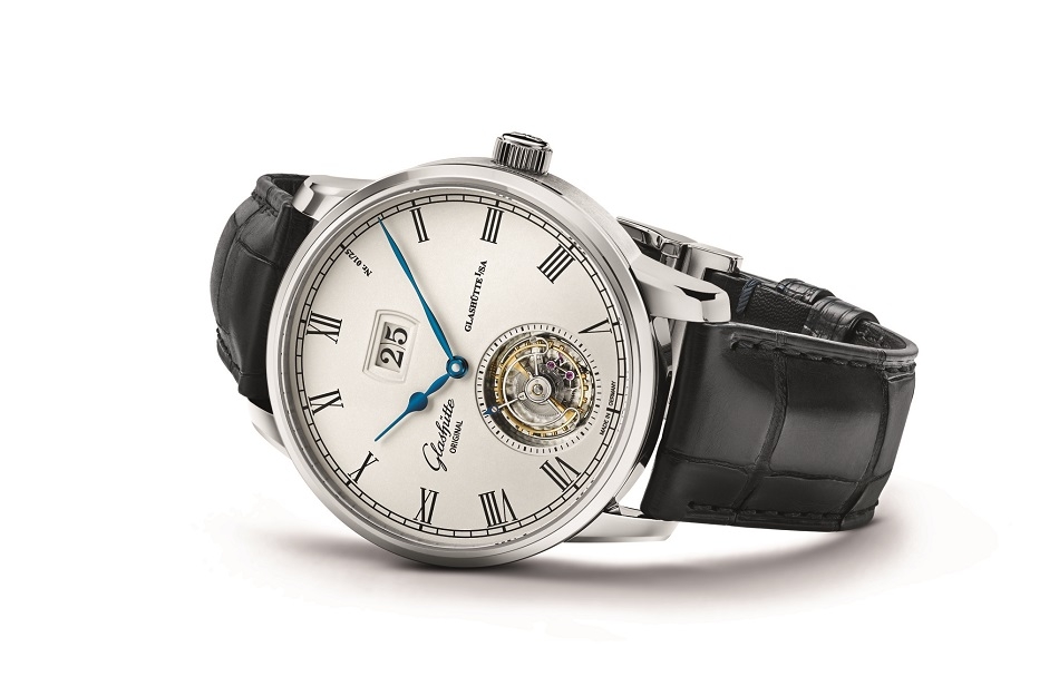 1-94-03-05-04-30_Senator_Tourbillon_WG_Dial-white_LS_Freisteller_weiss.jpg