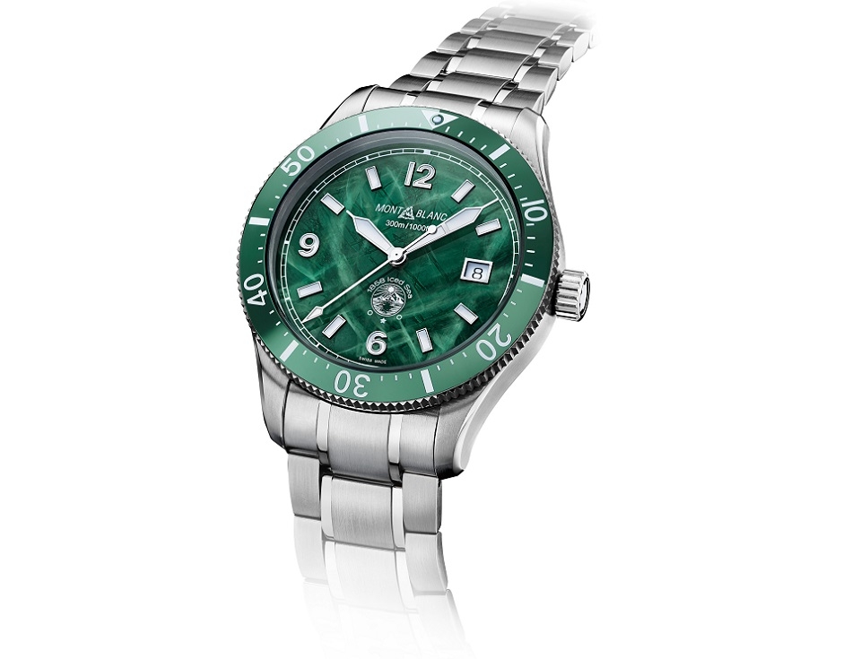 Montblanc 1858 Iced Sea Automatic Date - Green (2).jpg