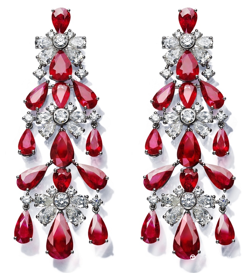 Red Carpet earrings 849891-1001.jpg