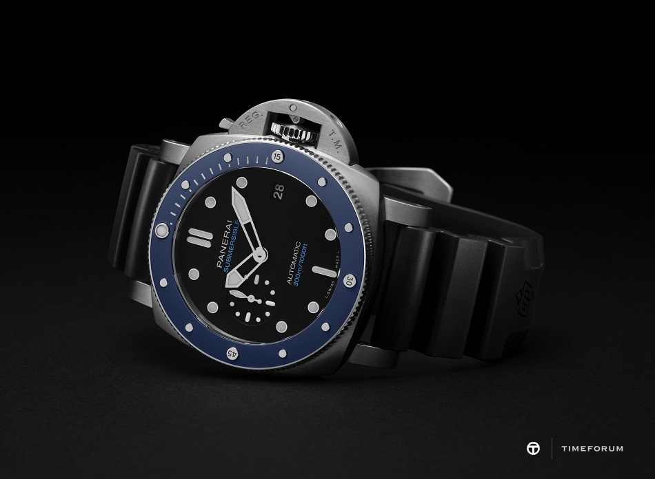 panerai-pam1209-panerai-submersible-azzurro-5.jpg