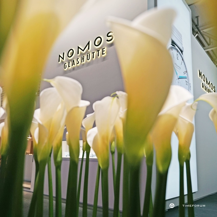 04_NOMOS_Baselworld_booth (1).jpg