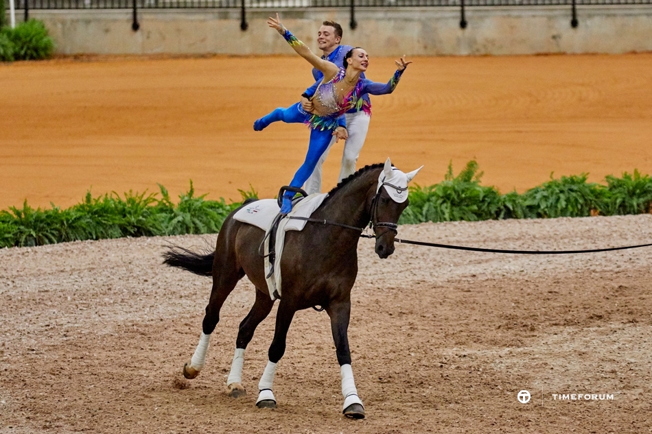 Lorenzo-Lupacchini-and-Silvia-Stopazzini-ITA.jpg