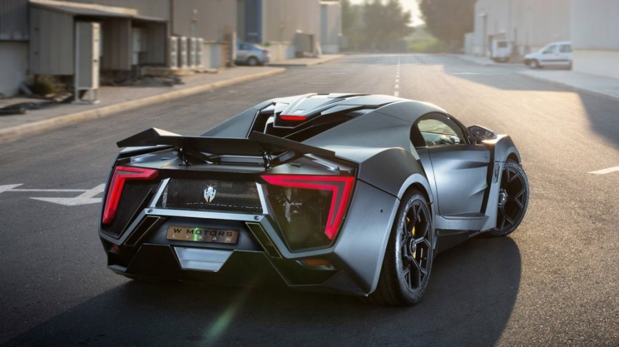 w-motors-lykan-hypersport-image-james-holm_100463467_l.jpg