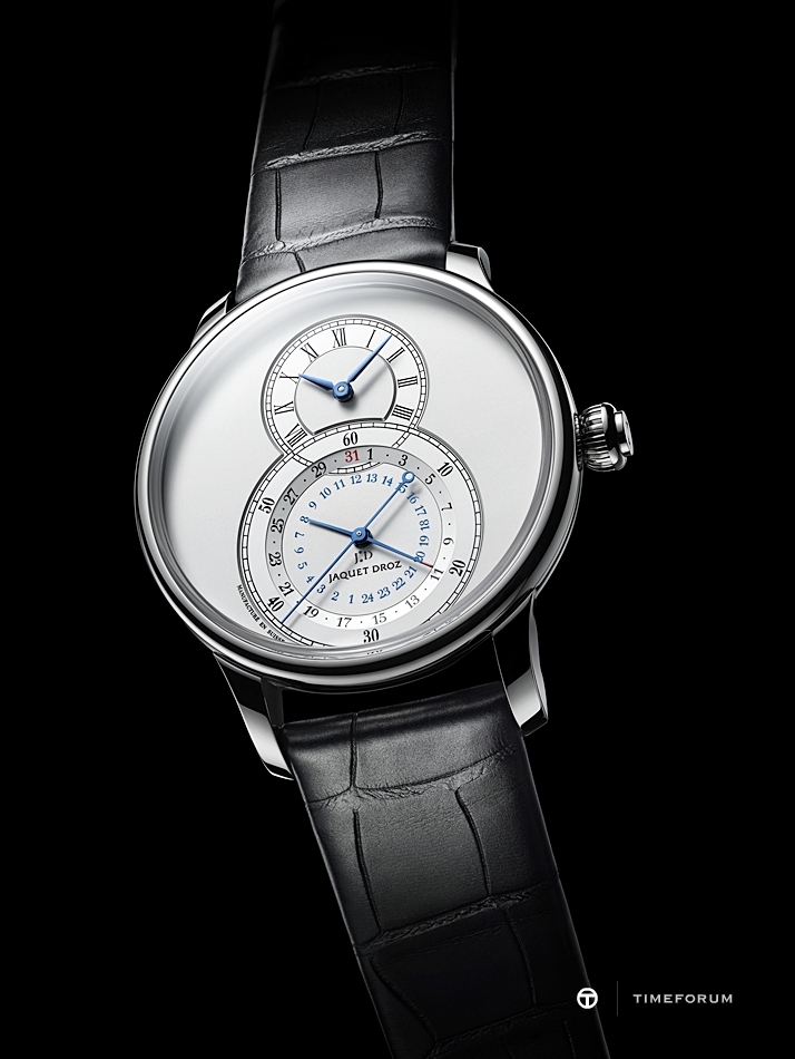 J016030240_GRANDE_SECONDE_DUAL_TIME_SILVER_AMBIANCE-002.jpg