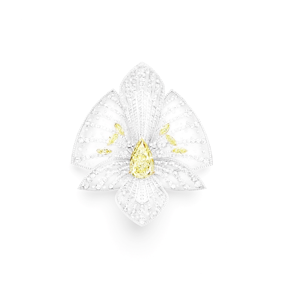 Lys Radiant Brooch-004.jpg