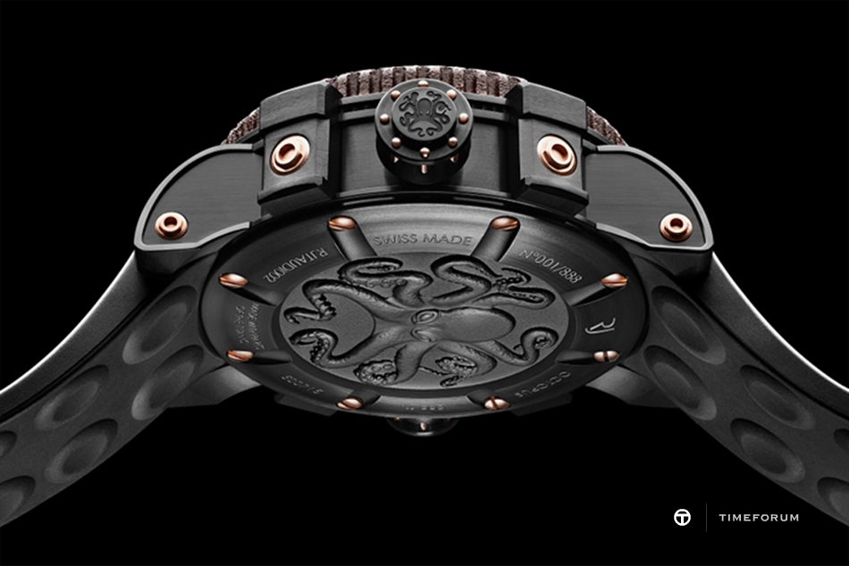 ROMAIN JEROME Octopus 888FT 04-022.jpg