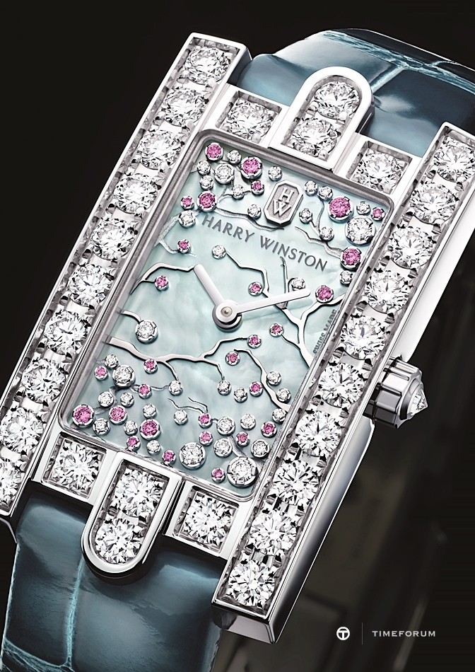 HD_HarryWinston_AvenueClassicCherryBlossom_6-006.jpg