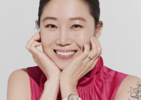 배우 공효진과 함께 한 피아제 포제션 30주년 기념 캠페인