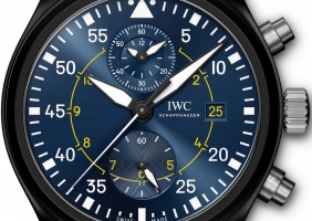 IWC 파일럿 워치 크로노그래프 