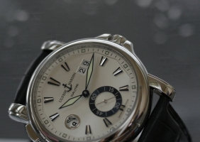 Ulysse Nardin Dual±Time 42 mm 리뷰