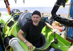 롤렉스, 제임스 카메론 그리고 신작 다큐멘터리 영화 '딥씨 챌린지(Deepsea Challenge) 3D'