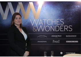 2013년 9월 홍콩에서 열리는 시계 전시 <Watch & Wonders>
